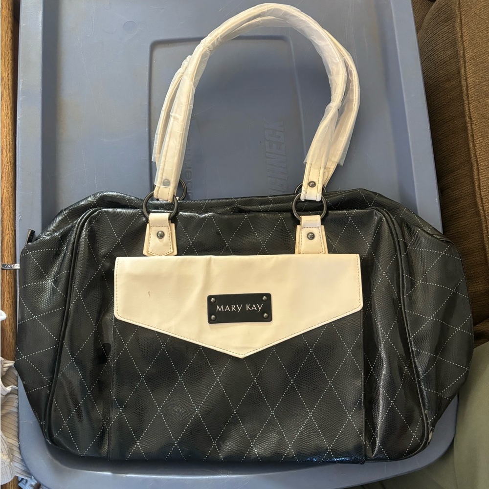 Mary Kay hand bag